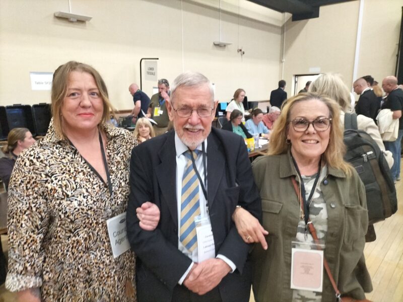 Chris and Counting agents in support